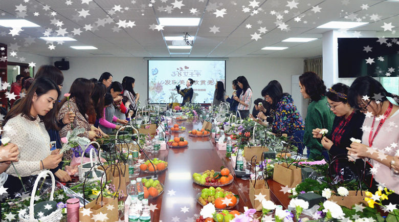 花藝培訓學費800左右的花店創業興趣班