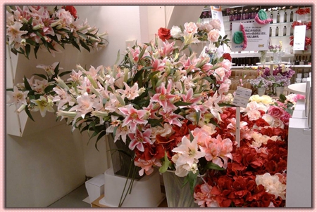 開(kāi)花店學(xué)插花培訓(xùn)班的學(xué)費(fèi)多少錢一般如何了解選擇