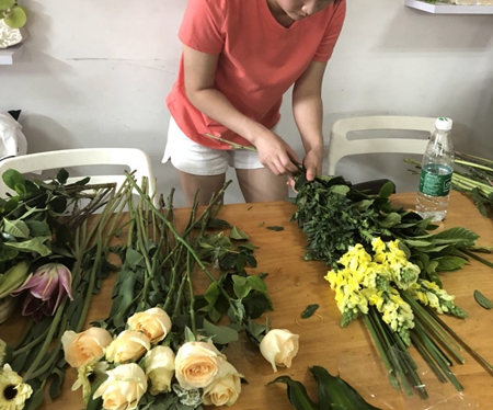 想開花店怎么學(xué)花藝入門做花藝師